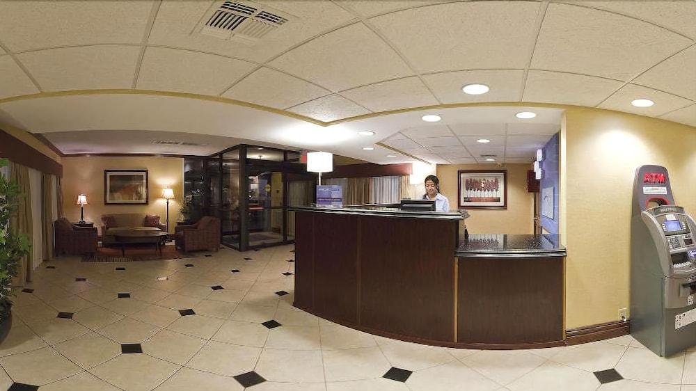 Holiday Inn Express Ramsey Mahwah By Ihg Экстерьер фото