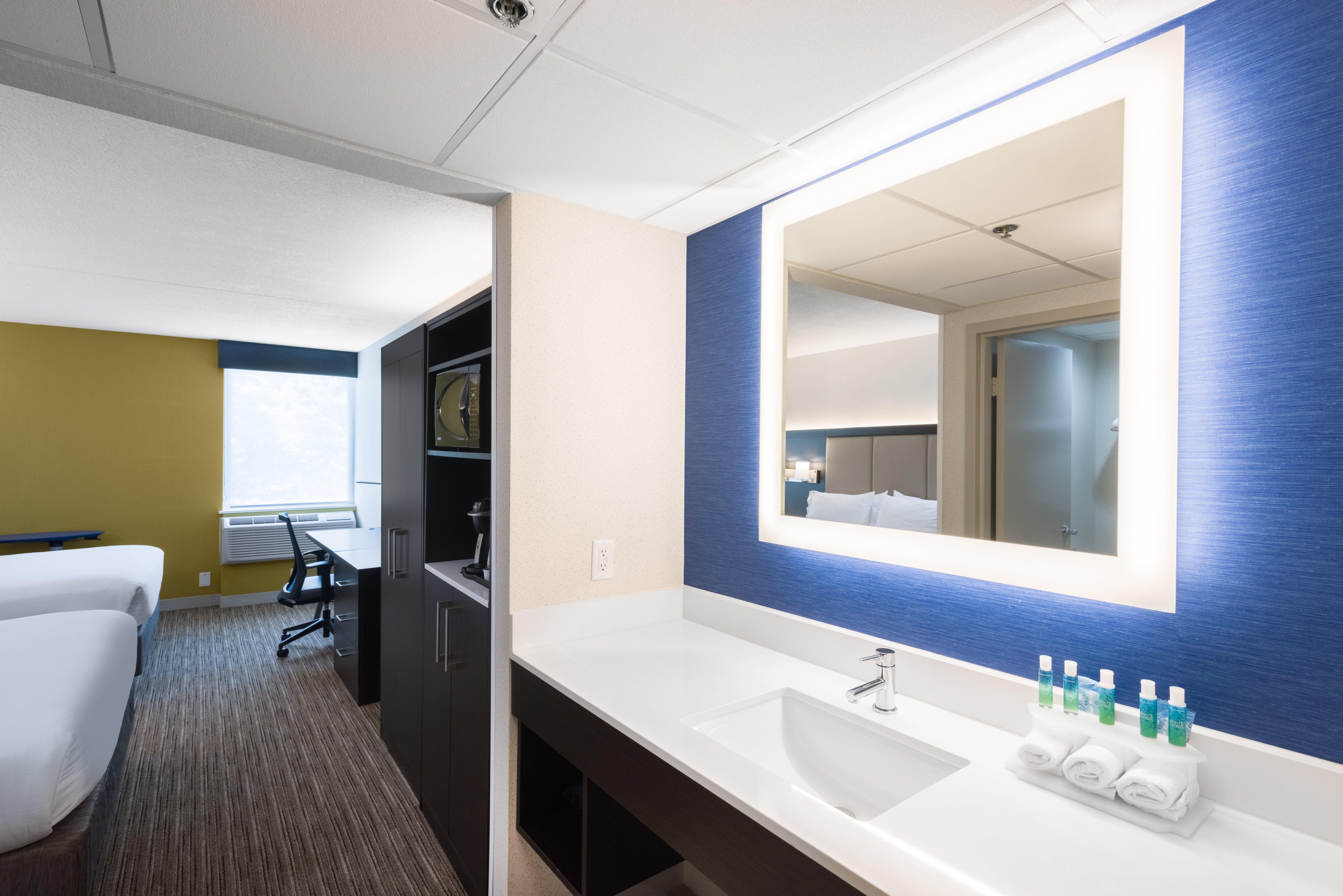 Holiday Inn Express Ramsey Mahwah By Ihg Экстерьер фото